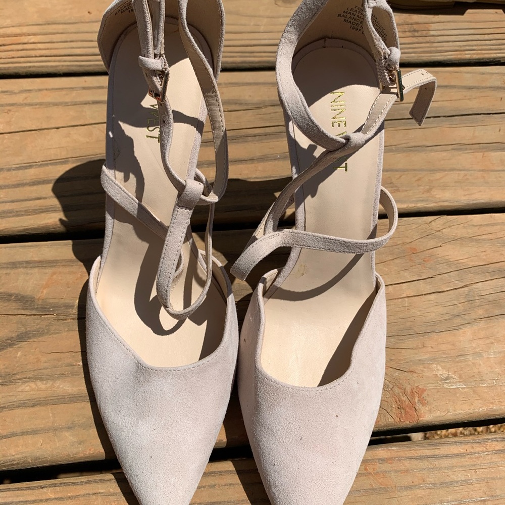 Women Shoe 9.5
